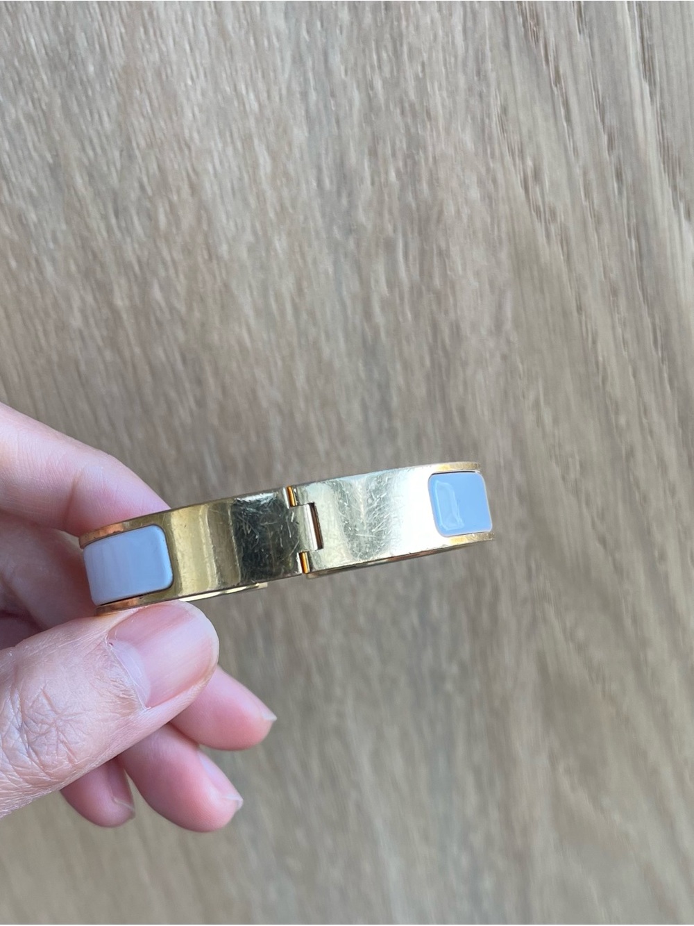 Hermes Clic H Gold and White Bracelet Bangle PM authentic - Picture 4 of 9
